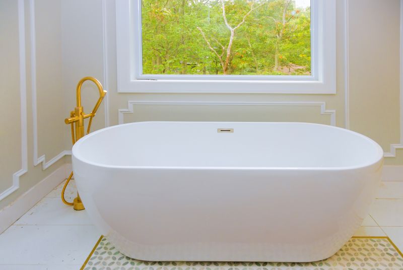 Freestanding Bathtub in a Modern Setting